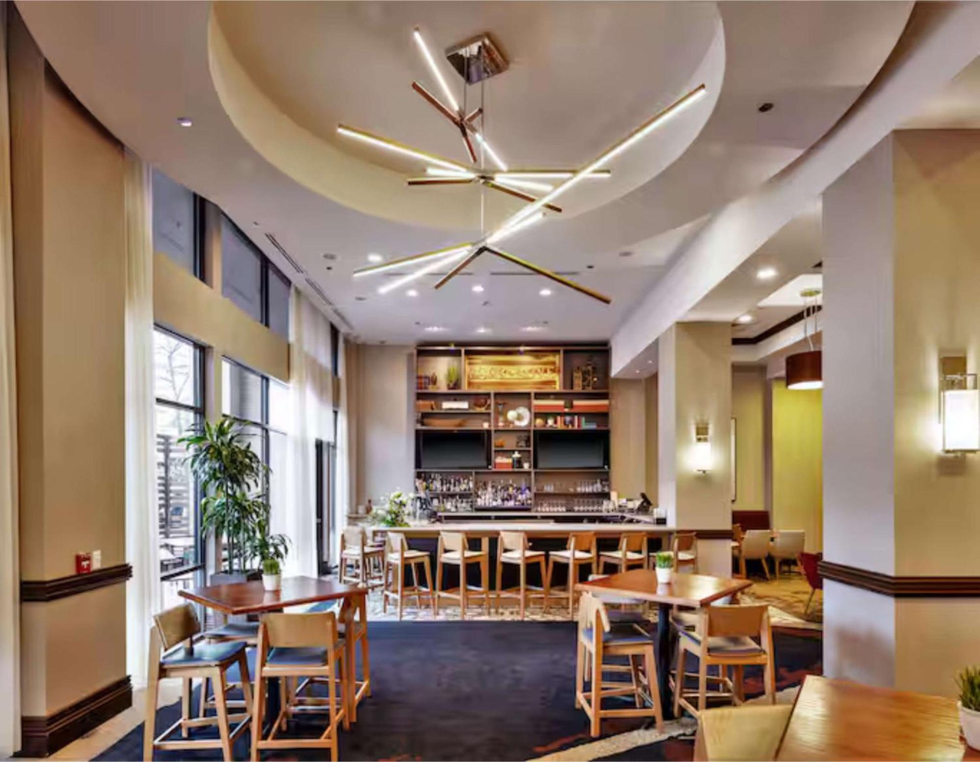 Hilton Asheville Biltmore Park Екстер'єр фото